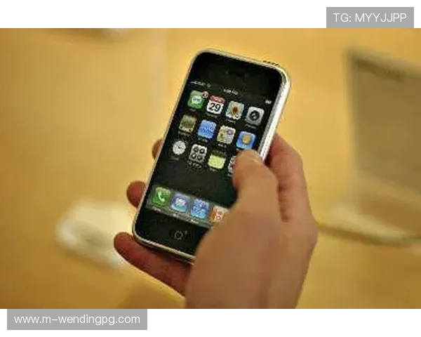 苹果手机用户如何下载安装问鼎注册app，详细步骤解析与常见问题解答指南